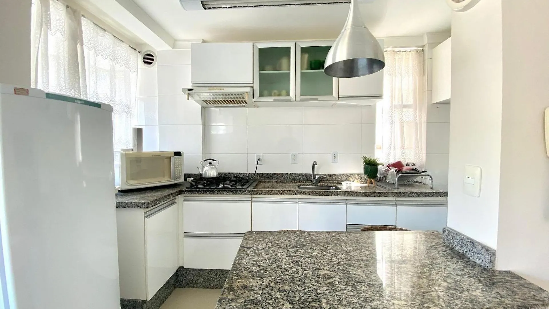 Loft Em Bombas - Excelente Localizacao - 1 Dorm 3 Pessoas Apartment Bombinhas
