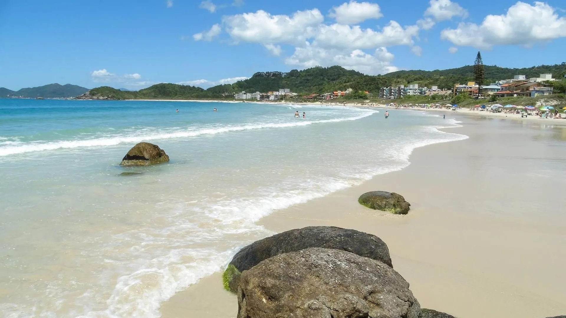 Loft Em Bombas - Excelente Localizacao - 1 Dorm 3 Pessoas Apartment Bombinhas Brazil